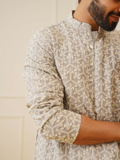 Men’s Ethnic Motifs Embroidered Chikankari Kurta with Pyjamas – Traditional Cotton Set