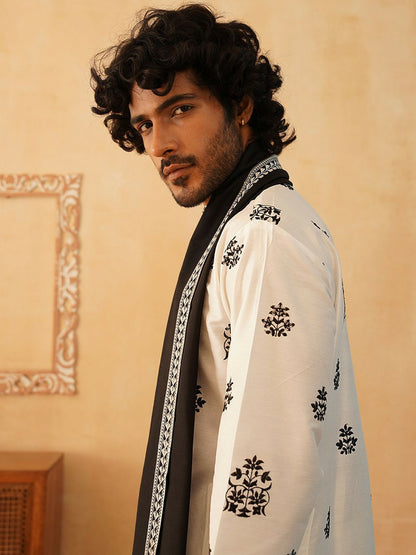 Men’s Floral Embroidered Sequinned Straight Kurta with Trousers & Dupatta – Festive Cotton Ensemble