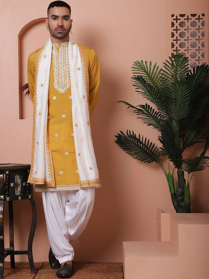 Embroidered Mandarin Collar Long Sleeves Kurta with Salwar & Dupatta – Elegant Festive Ensemble