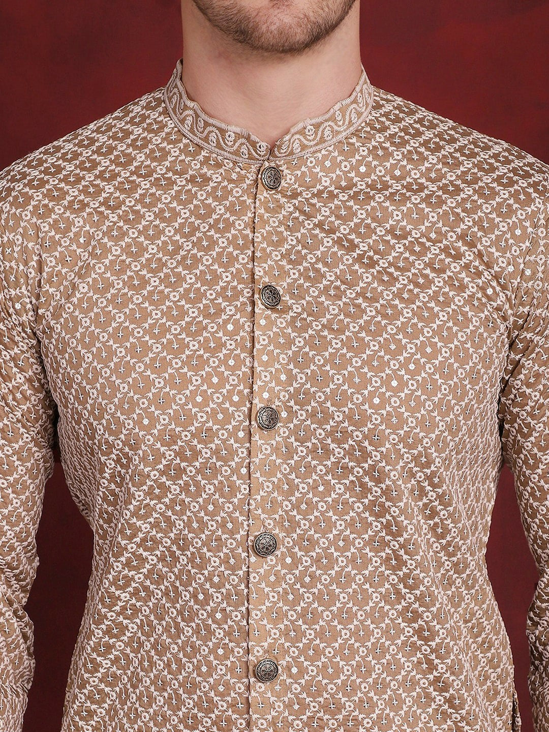 Men’s Embroidered Kurta Set with Sequinned Detailing – Traditional Elegance
