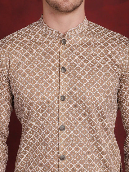 Men’s Embroidered Kurta Set with Sequinned Detailing – Traditional Elegance