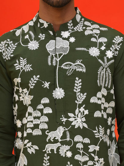 Floral Chikankari Embroidered Kurta with Pyjamas – Elegant Ethnic Set for Men