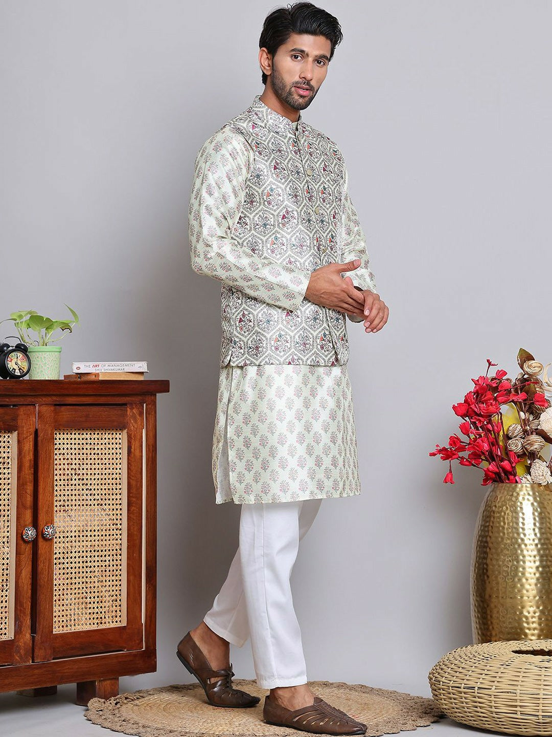 Men’s Floral Printed Kurta with Straight Pyjamas – Elegant Festive Look