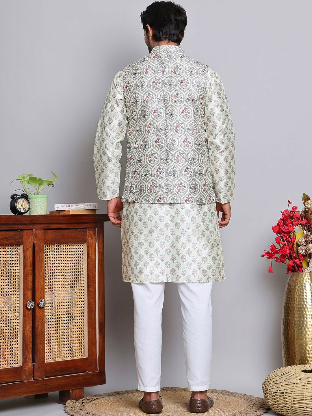 Men’s Floral Printed Kurta with Straight Pyjamas – Elegant Festive Look
