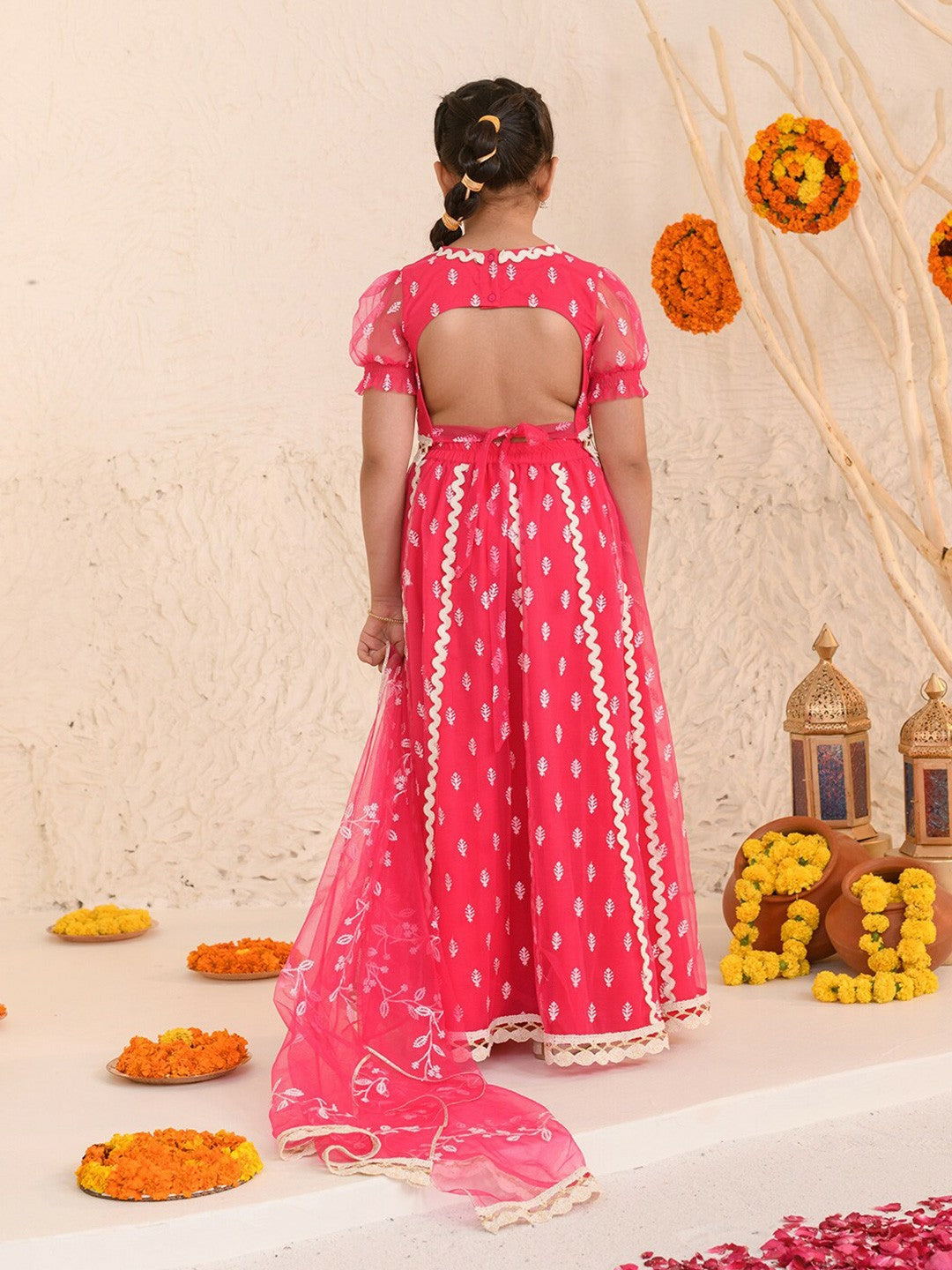 Buy Girls Embroidered Thread Work Lehenga Choli with Dupatta – Pink & White | Indiaista