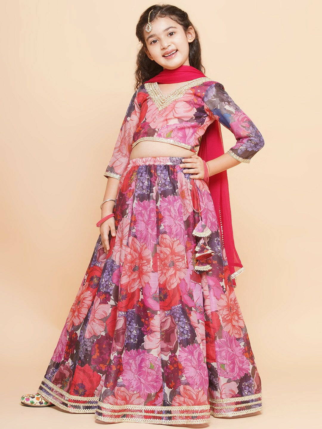 Buy Girls Printed Ready to Wear Lehenga Choli with Dupatta - Indiaista