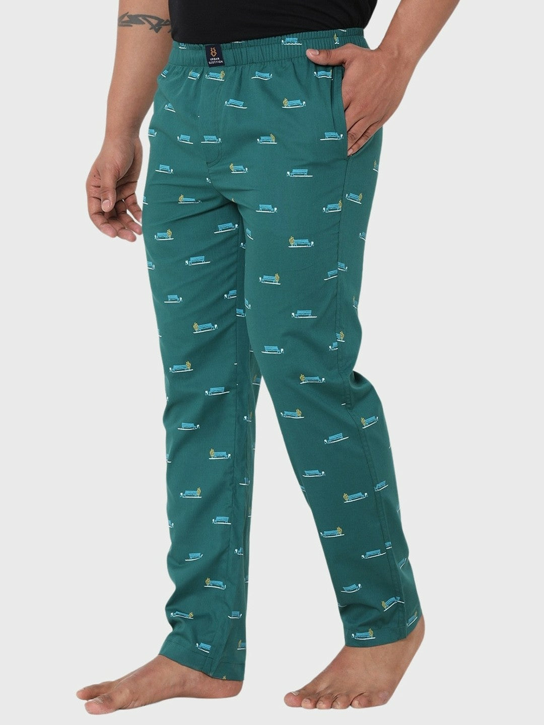 Men Printed Pure Cotton Lounge Pants - Green with Mid Rise, Pockets, and Elastic Waistband | Indiaista