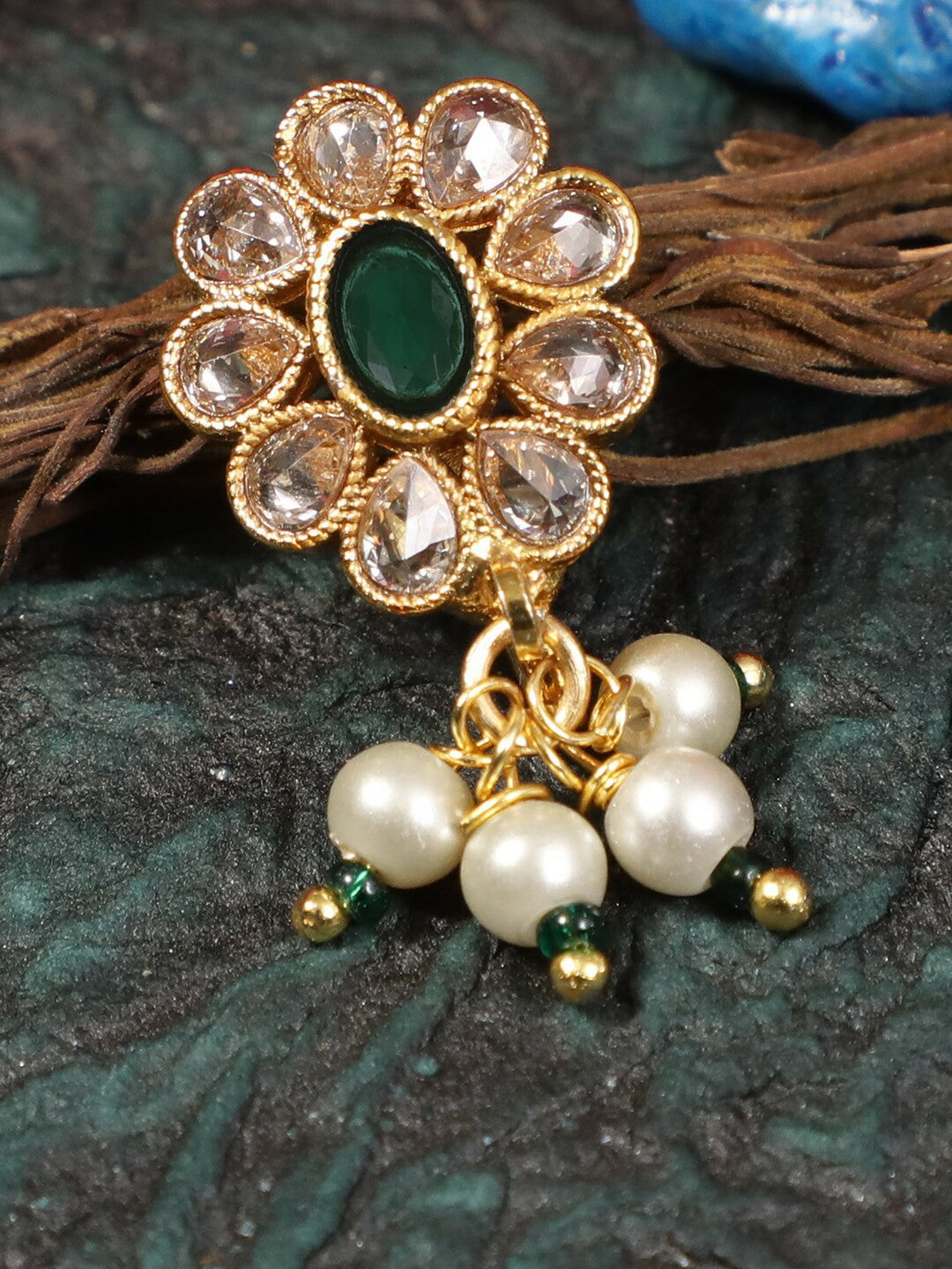 Buy Gold-Plated Green Stone-Studded Nose Pin Online – Clip-On Closure | Indiaista