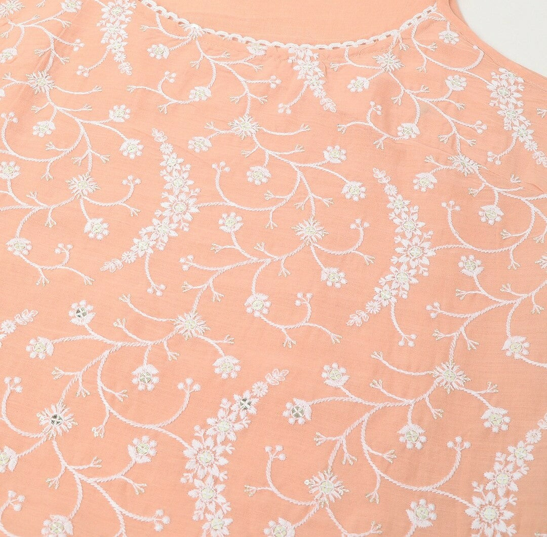 Floral Embroidered Sleeveless Pure Cotton Kurta