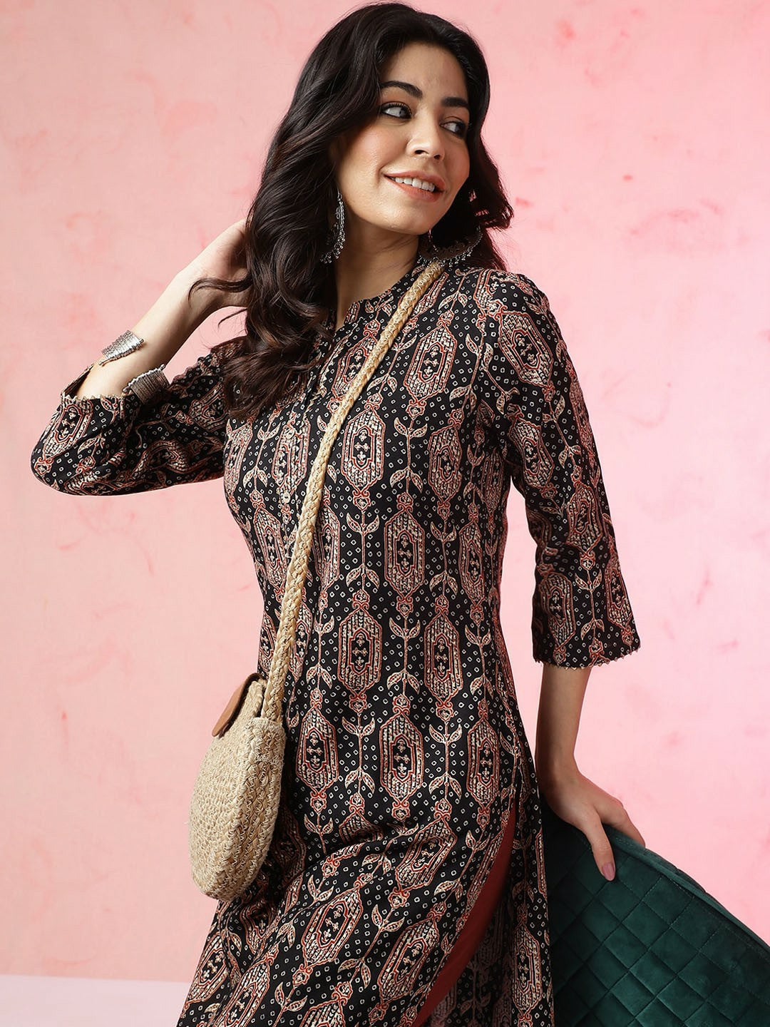 Black Ethnic Motifs Printed Mandarin Collar Straight Kurta