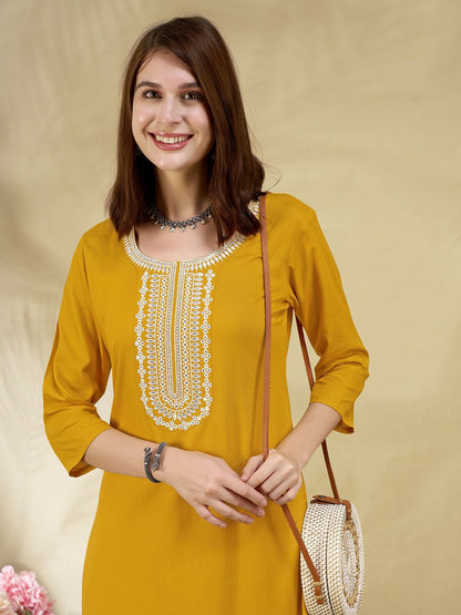Women Yellow Rustic Embroidered Straight Kurta