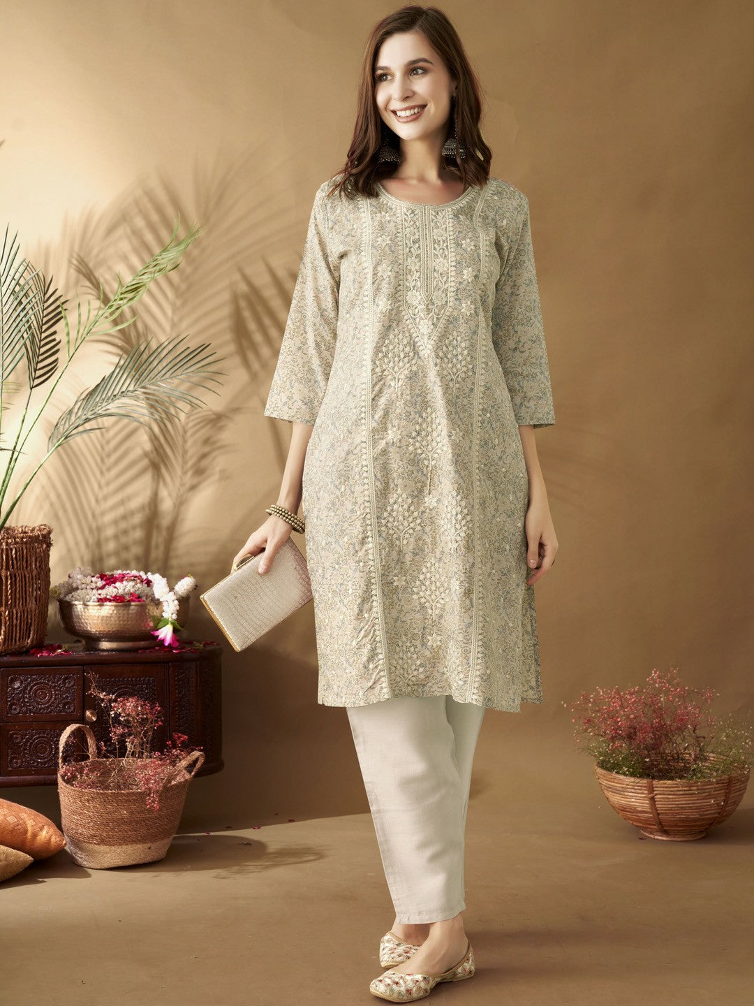 Cream-Coloured Embroidered Chanderi Silk Straight Kurta