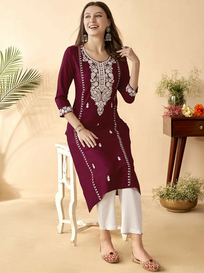Maroon Embroidered Thread Work Straight Kurta