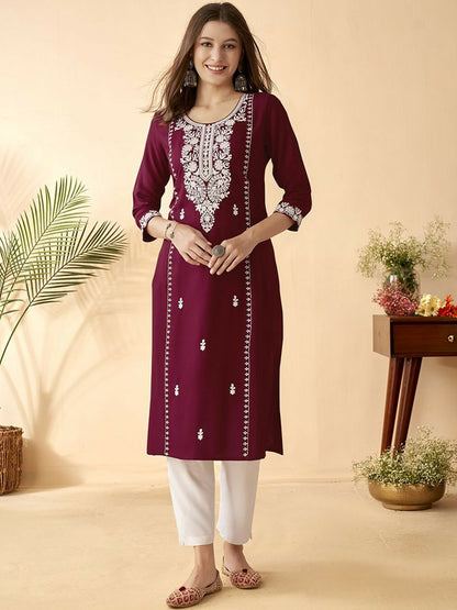 Maroon Embroidered Thread Work Straight Kurta