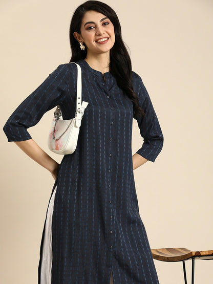 Women Navy Blue Geometric Woven Design Kurta