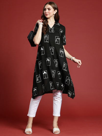 Women Black & White Tribal Print Shirt Collar Kurta
