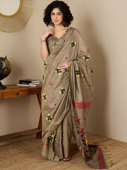 Buy Brown & Black Banarasi Saree with Geometric Woven Design & Solid Border – Indiaista