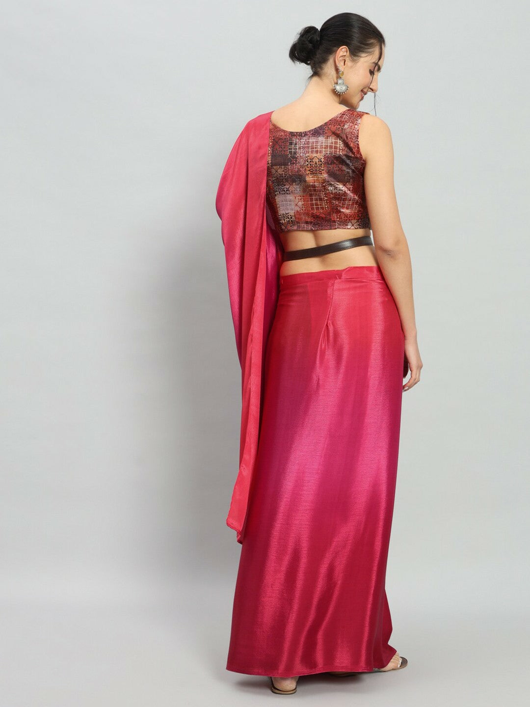 Buy Elegant Pink Satin Saree – Solid, No Border | Indiaista