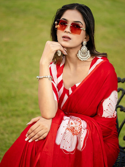 Floral Red & White Block Print Saree with Unstitched Blouse Piece