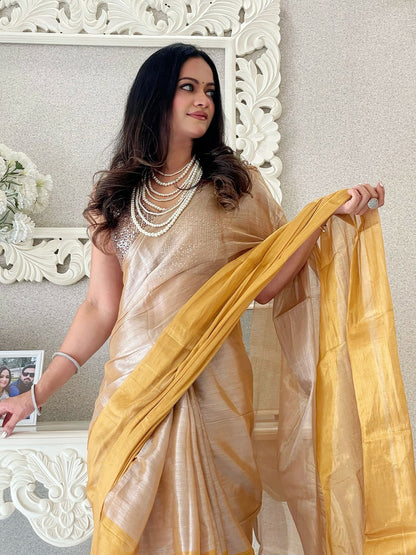 Gold & Beige Colourblocked Printed Tissue Saree with Blouse Piece