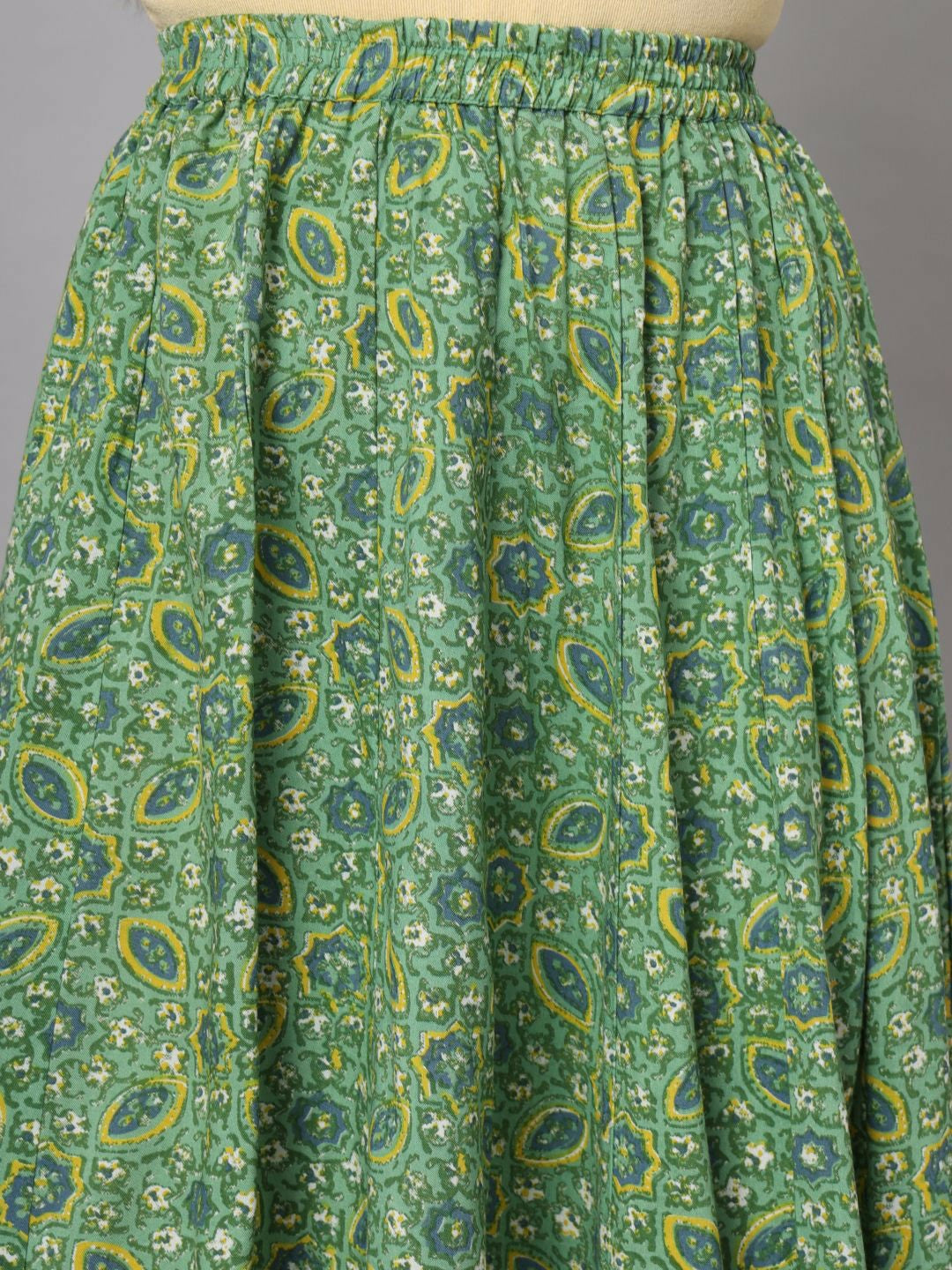 Boho Vintage Green Printed Flared Maxi Skirt for Women | Bohemian Style with Elasticated Waistband