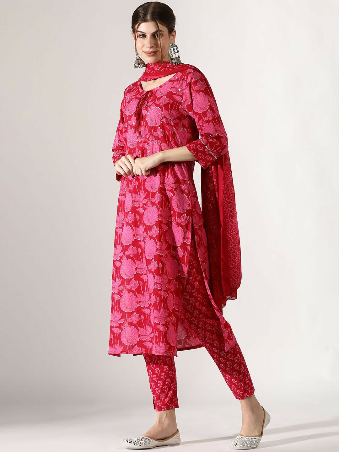 Women’s V-Neck Floral Printed Pure Cotton Kurta Set with Trousers & Dupatta | Indiaista