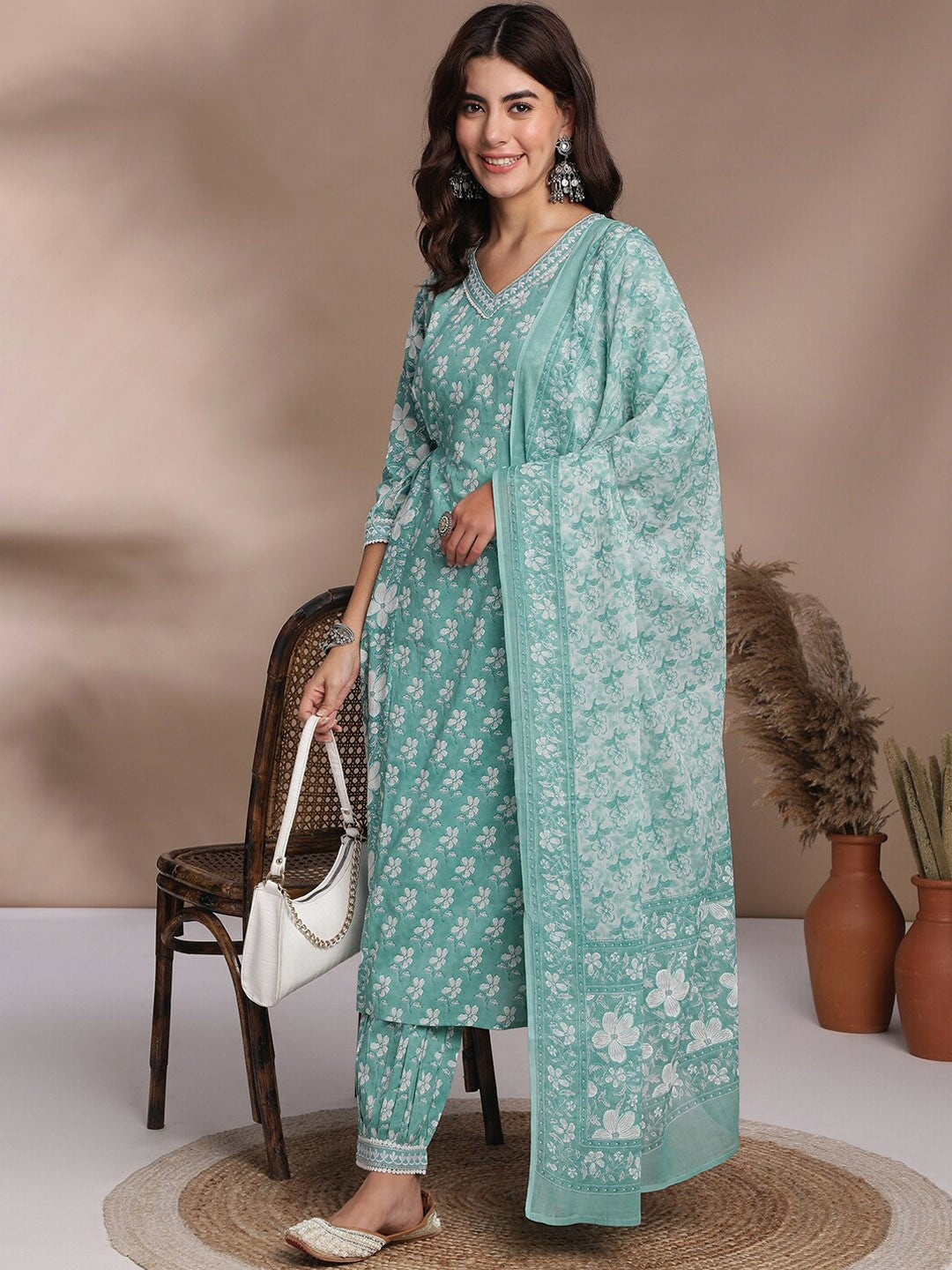 Women's Blue Floral Printed Pure Cotton Kurta Set with Trousers & Dupatta - IndiaIsta