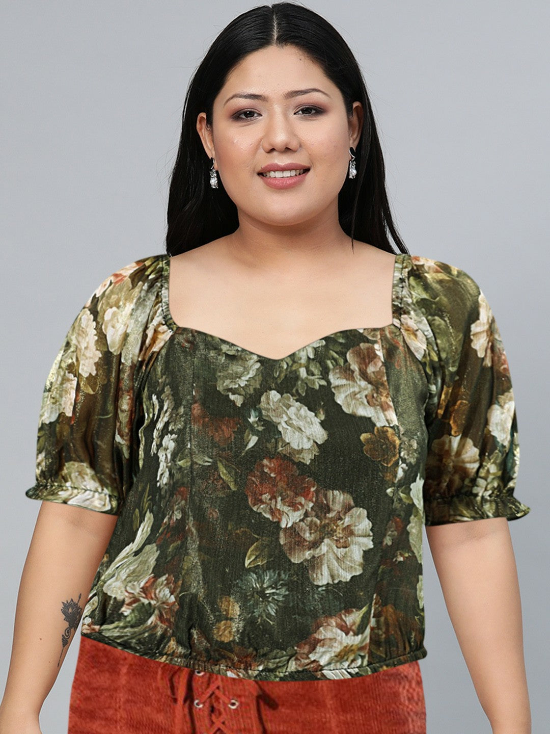 Women’s Green Floral Printed Top – Short Sleeves, Trendy & Stylish | Indiaista