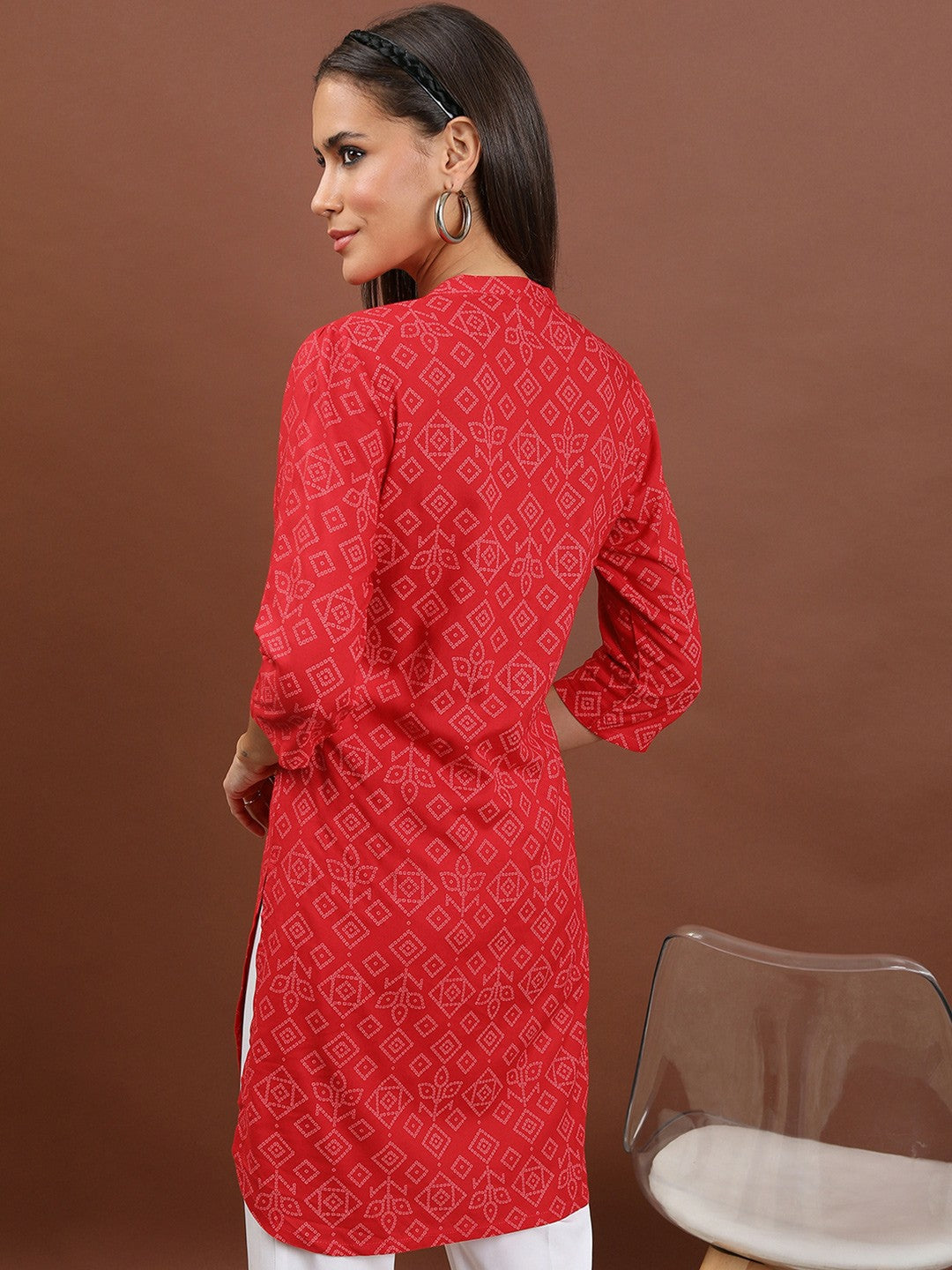 Red Bandhani Printed Tunic for Women – Mandarin Collar, 3/4 Sleeves | Indiaista