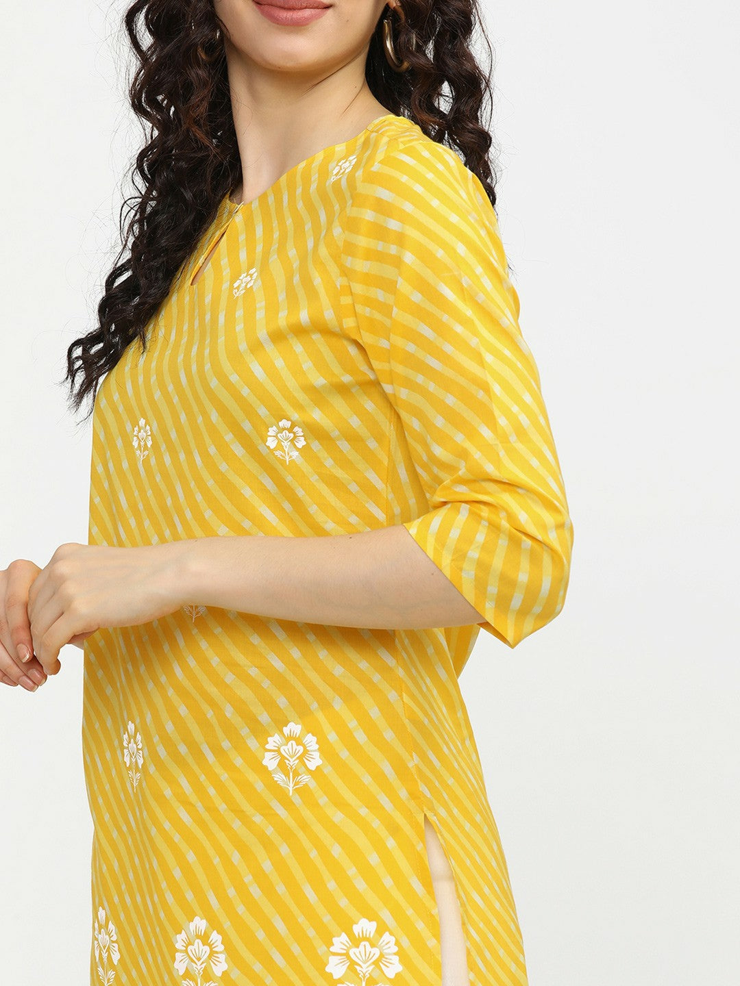 Yellow & White Printed Tunic for Women – Round Neck, 3/4 Sleeves, Casual Ethnic Wear | Indiaista