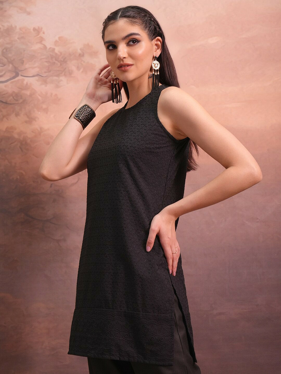 Black Embroidered Tunic for Women – Sleeveless, Round Neck, Elegant Ethnic Wear | Indiaista