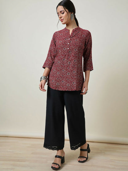 Maroon & White Printed Tunic for Women – Mandarin Collar, 3/4 Sleeves | Indiaista