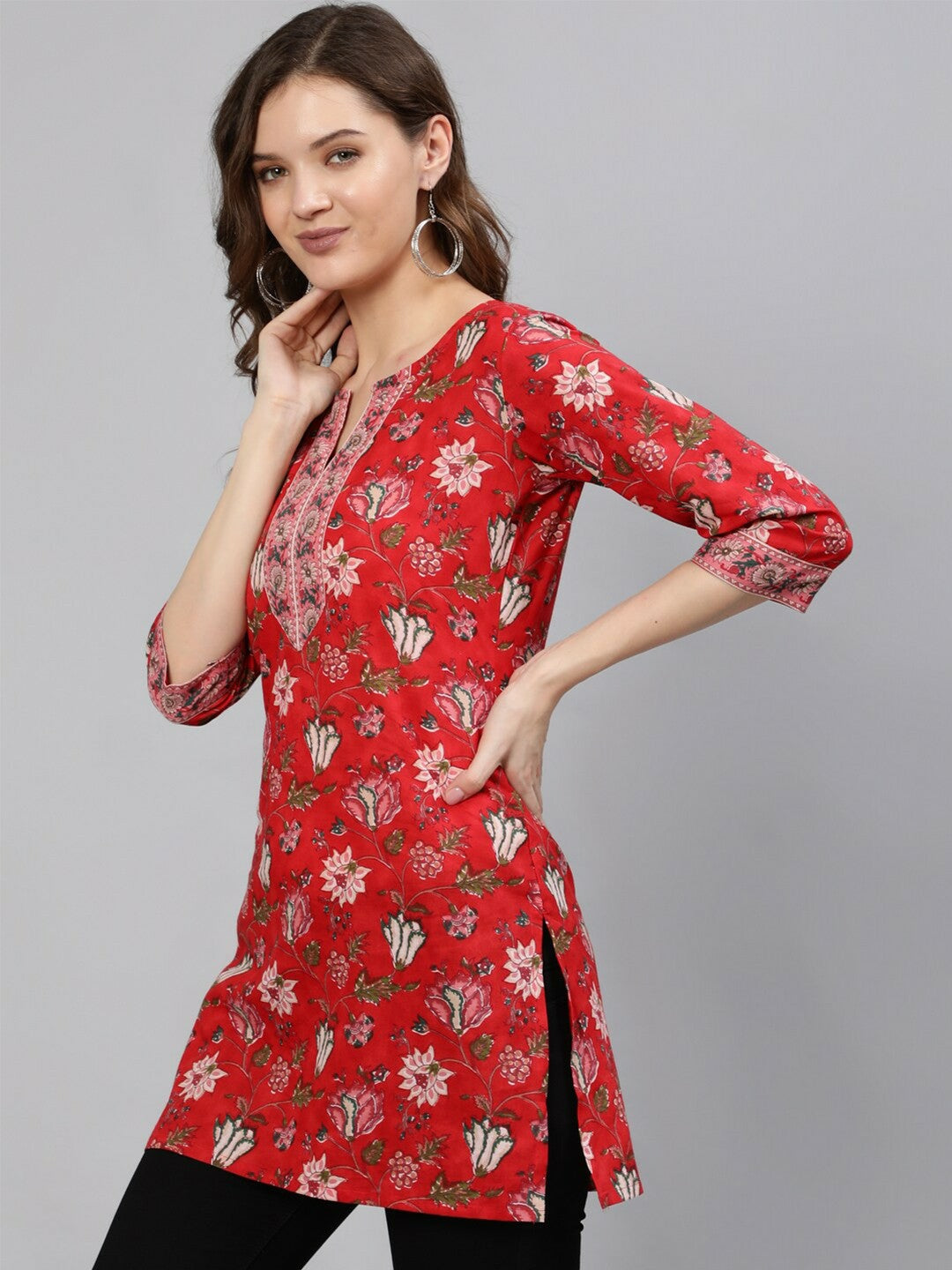 Red & Pink Cotton Printed Tunic for Women – Round Neck, 3/4 Sleeves | Indiaista