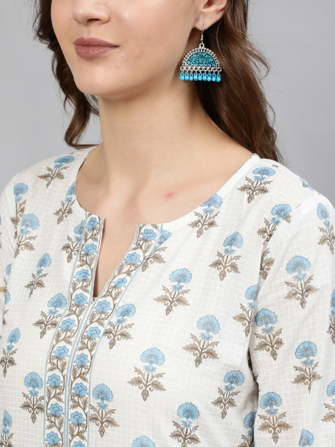 Off-White & Blue Printed Tunic for Women – V-Neck, 3/4 Sleeves, Stylish Ethnic Wear | Indiaista