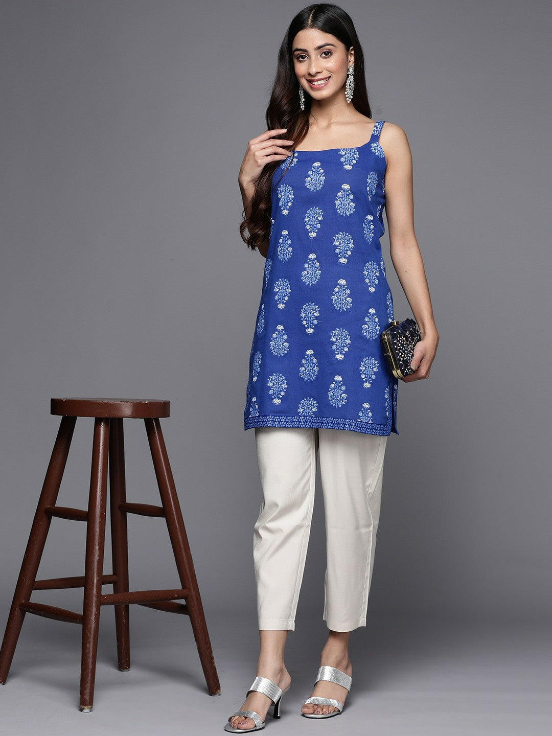 Blue & White Floral Printed Cotton Tunic for Women – Sleeveless, Summer Casual Wear | Indiaista