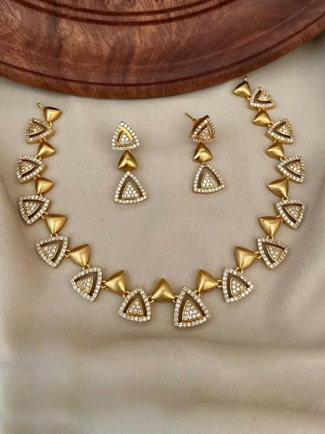 Gold-Plated Zircon & Pearl Beaded Choker Necklace Set