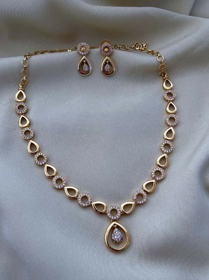 Gold-Plated Red & White Zirconia Choker Set with Earrings