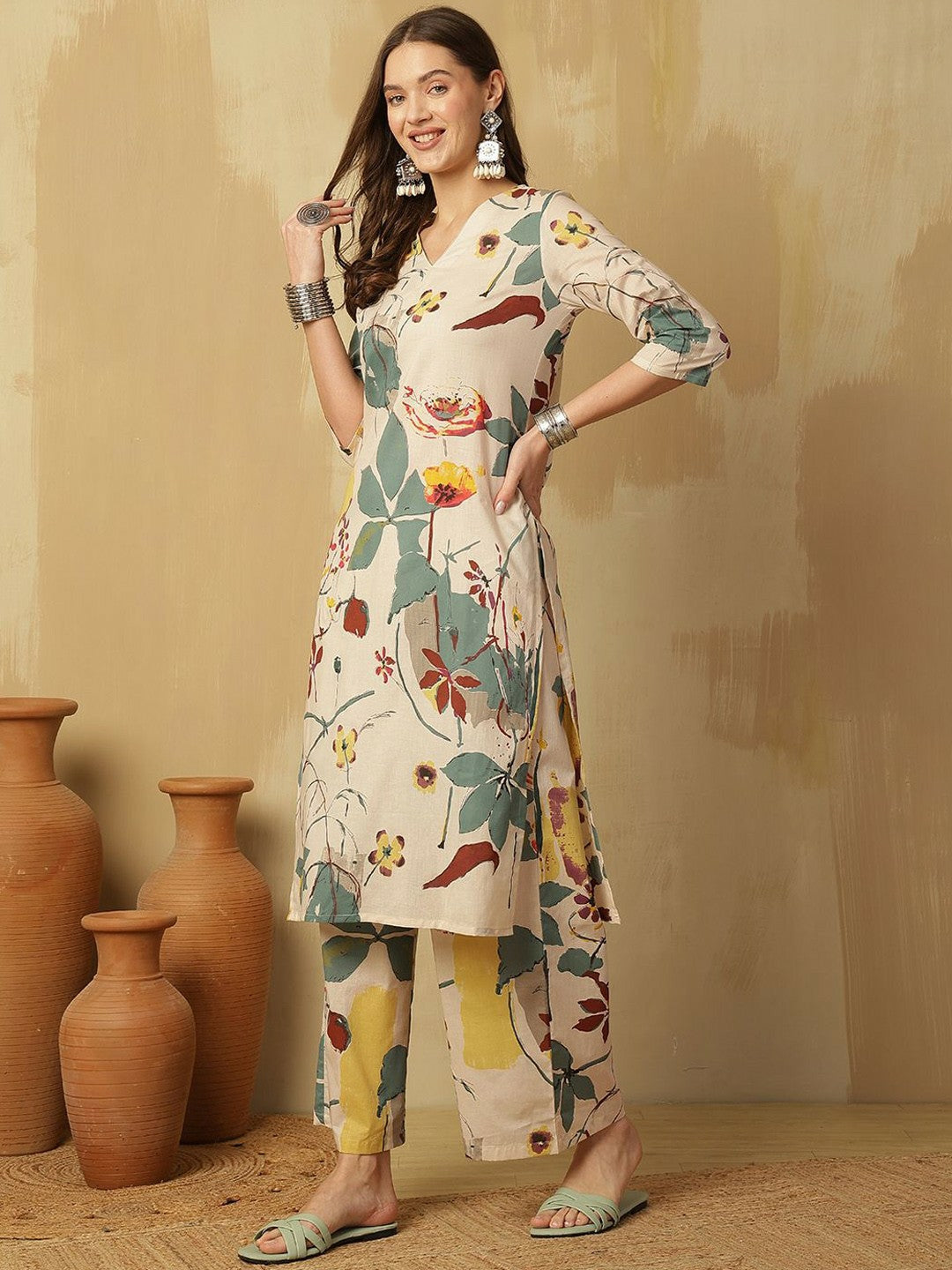 Cream Floral Printed V-Neck Kurta with Palazzo