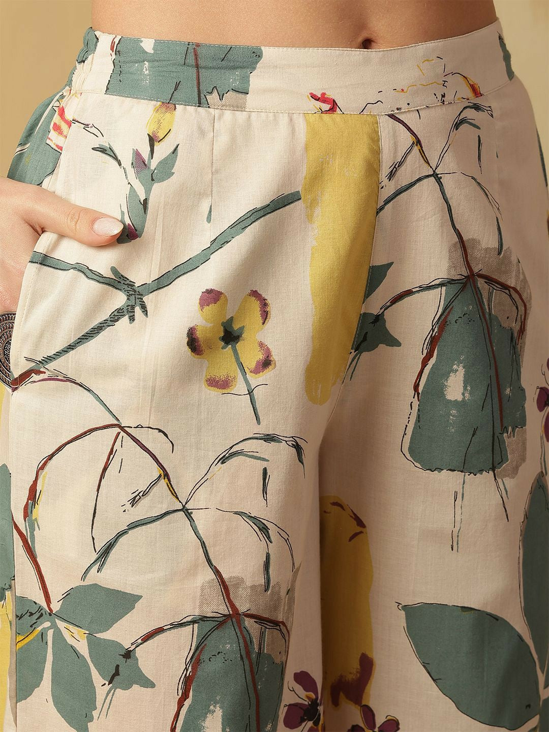 Cream Floral Printed V-Neck Kurta with Palazzo