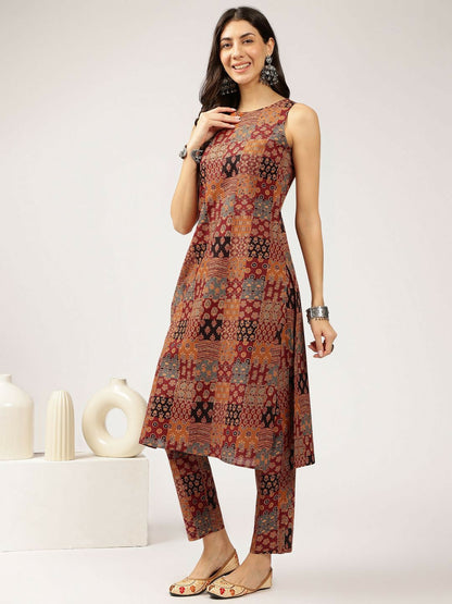 Brown Floral Print Sleeveless Kurta with Trouser Set