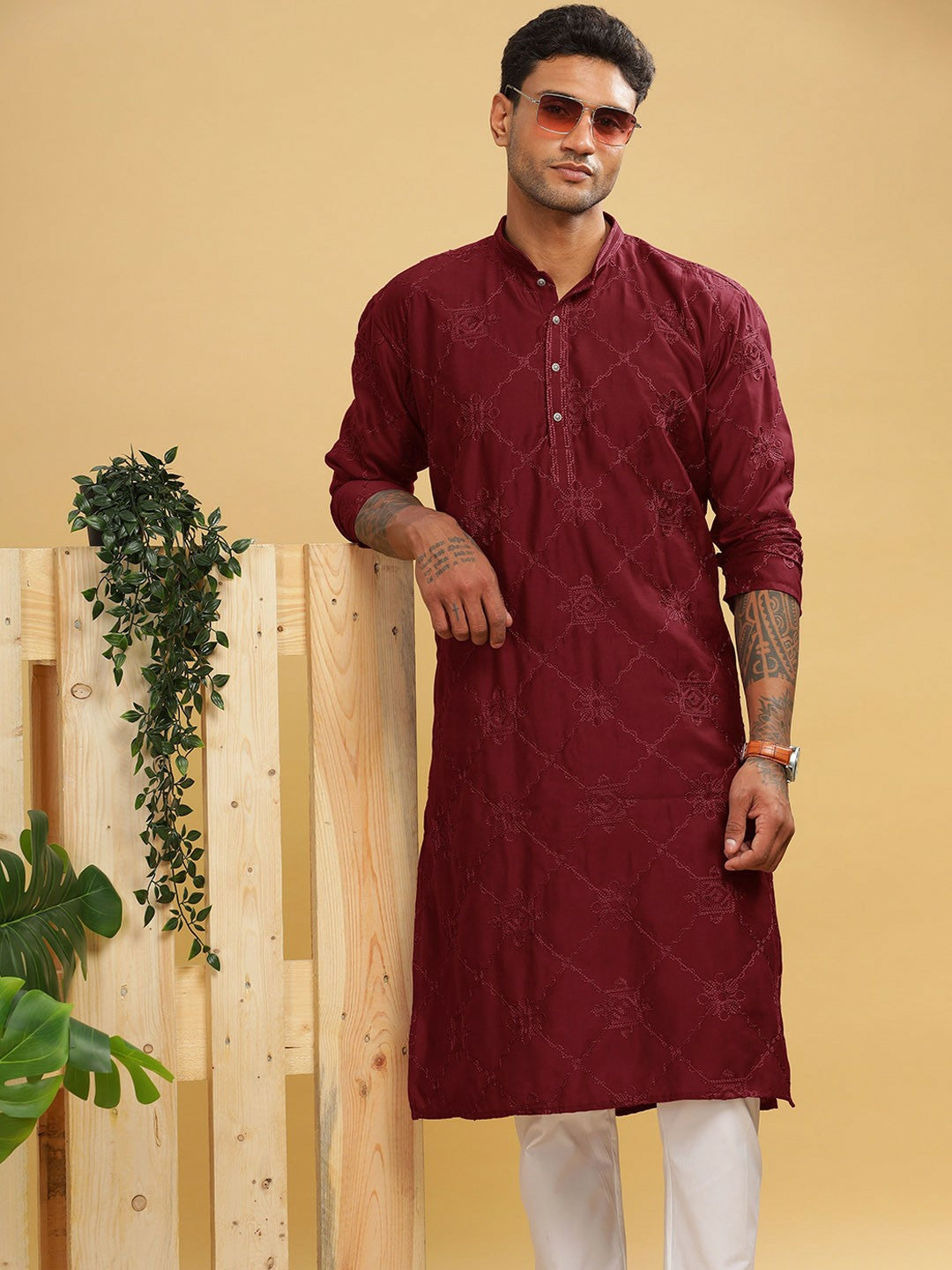 Maroon Ethnic Motif Embroidered Cotton Kurta with Mandarin Collar