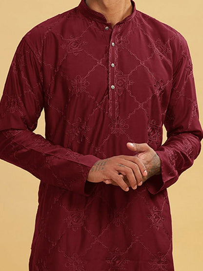 Maroon Ethnic Motif Embroidered Cotton Kurta with Mandarin Collar