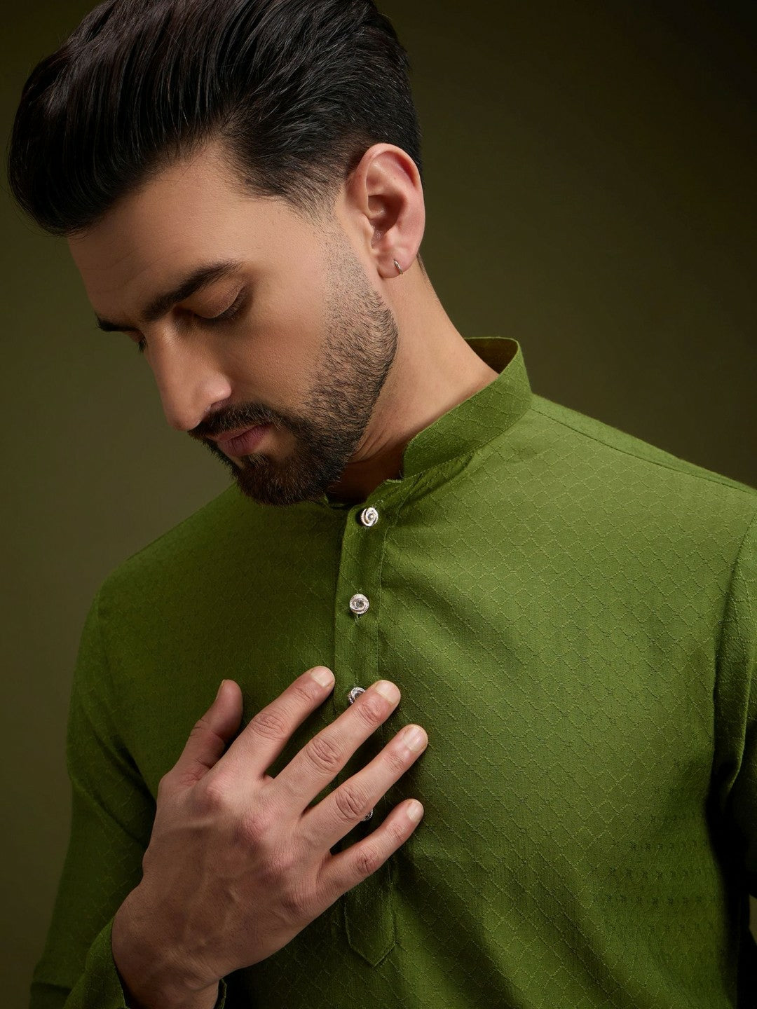 Green Embroidered Cotton Kurta with Pockets & Mandarin Collar