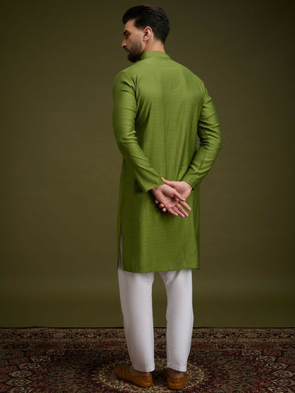 Green Embroidered Cotton Kurta with Pockets & Mandarin Collar