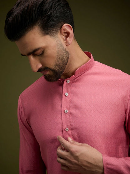 Pink Geometric Woven Pure Cotton Kurta with Mandarin Collar