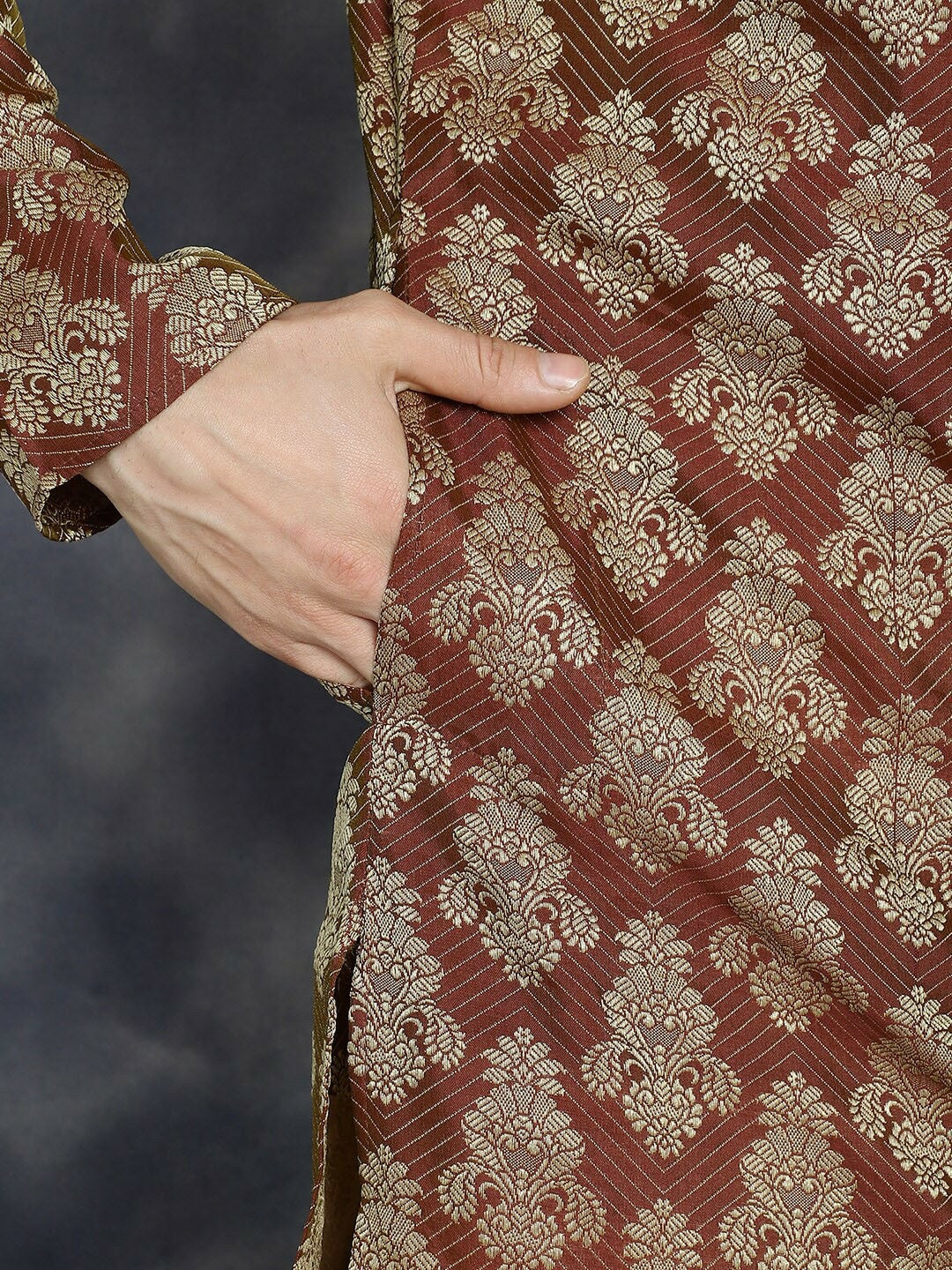 Maroon Ethnic Motif Jacquard Cotton Silk Kurta with Mandarin Collar