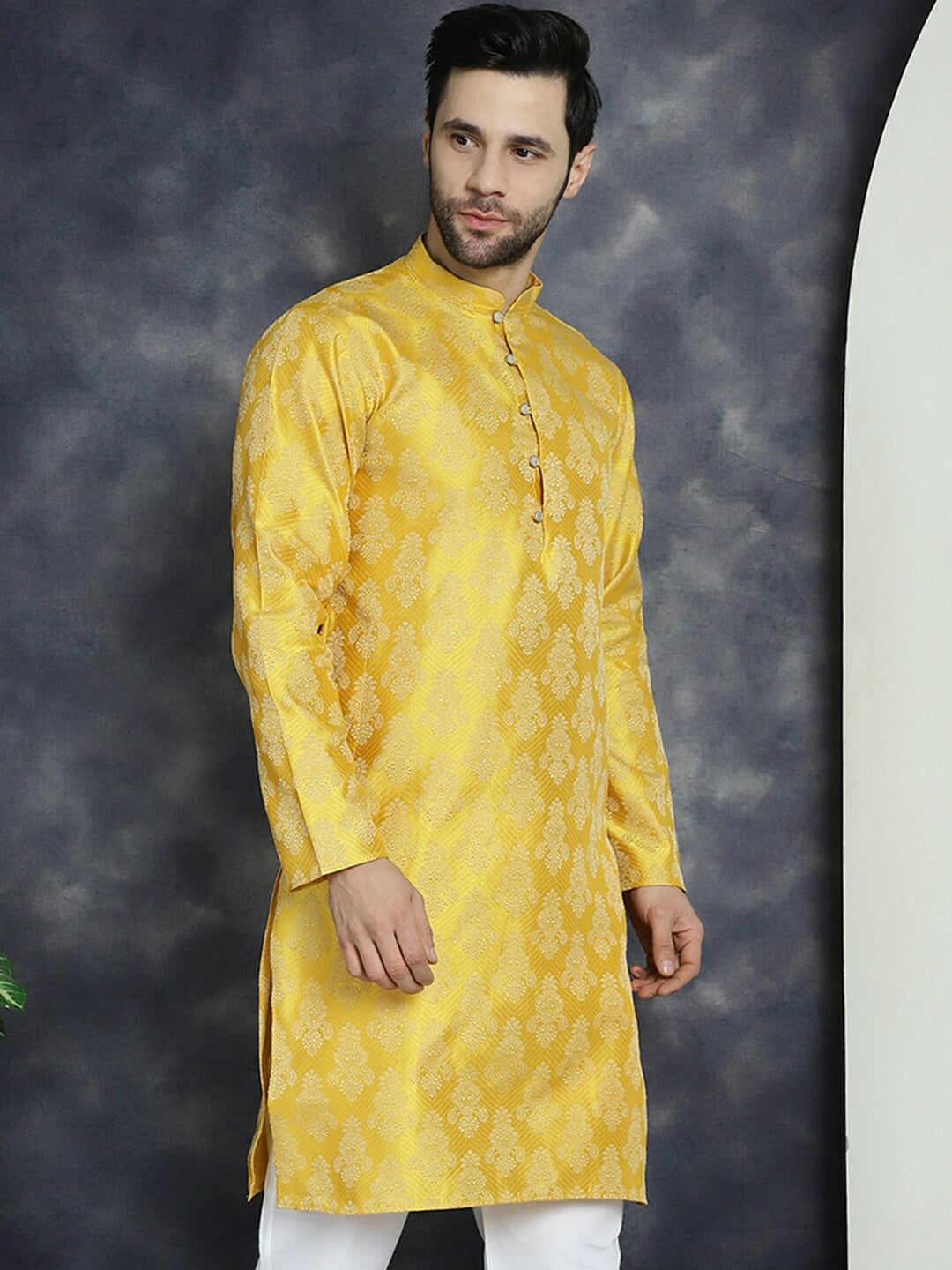 Yellow Jacquard Cotton Silk Kurta with Ethnic Motifs