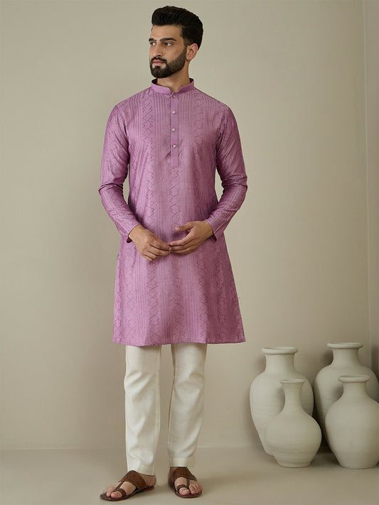 Lavender Ethnic Embroidered Kurta with Mandarin Collar & Thread Work