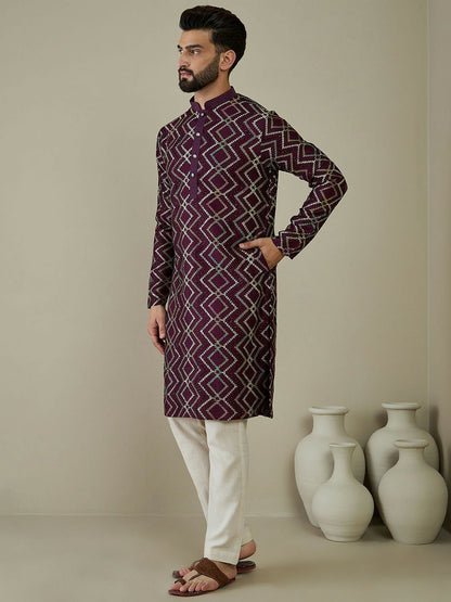 Men’s Magenta Ethnic Motif Embroidered Kurta with Thread Work