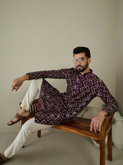 Men’s Magenta Ethnic Motif Embroidered Kurta with Thread Work